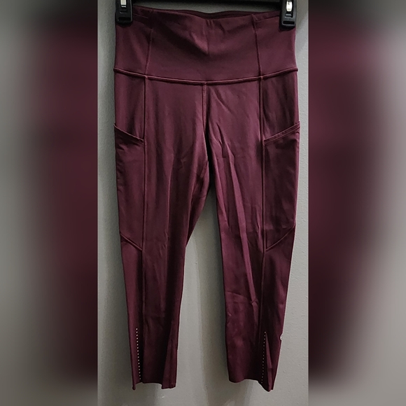 Lululemon Fast and Free crop ll - Picture 1 of 5